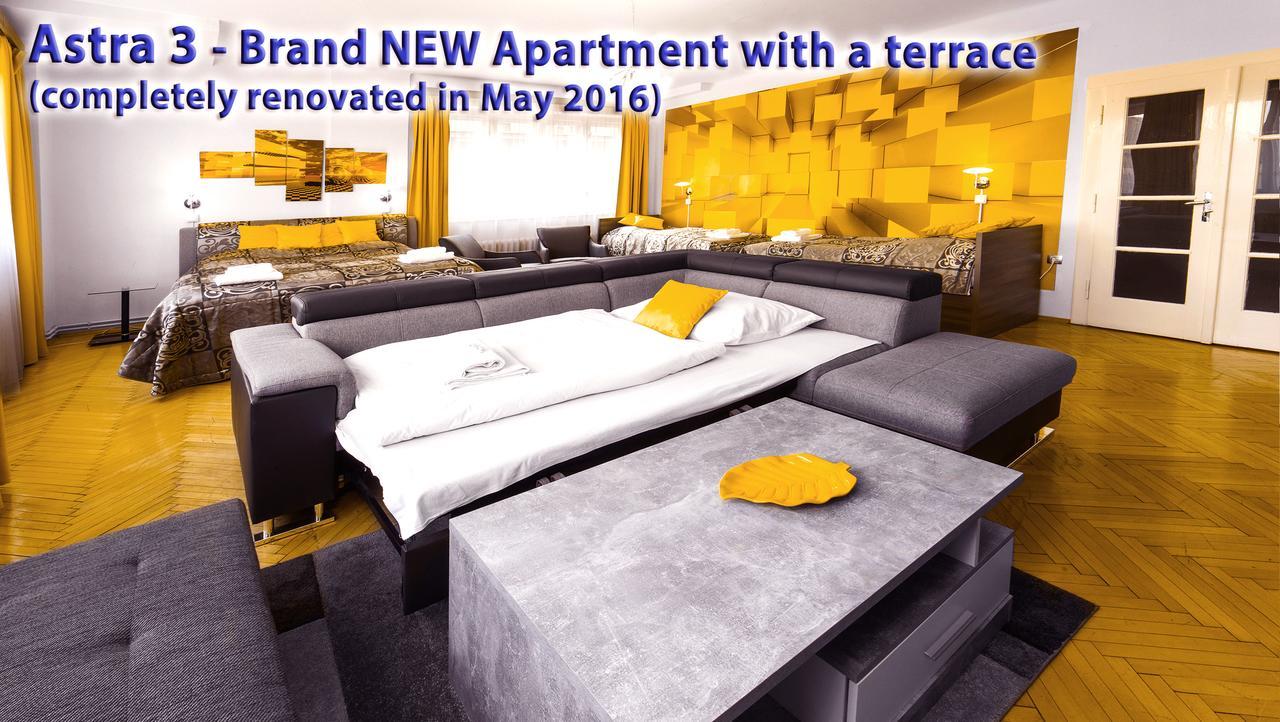 براغ Astra 3 - Large Apartment With Terrace المظهر الخارجي الصورة